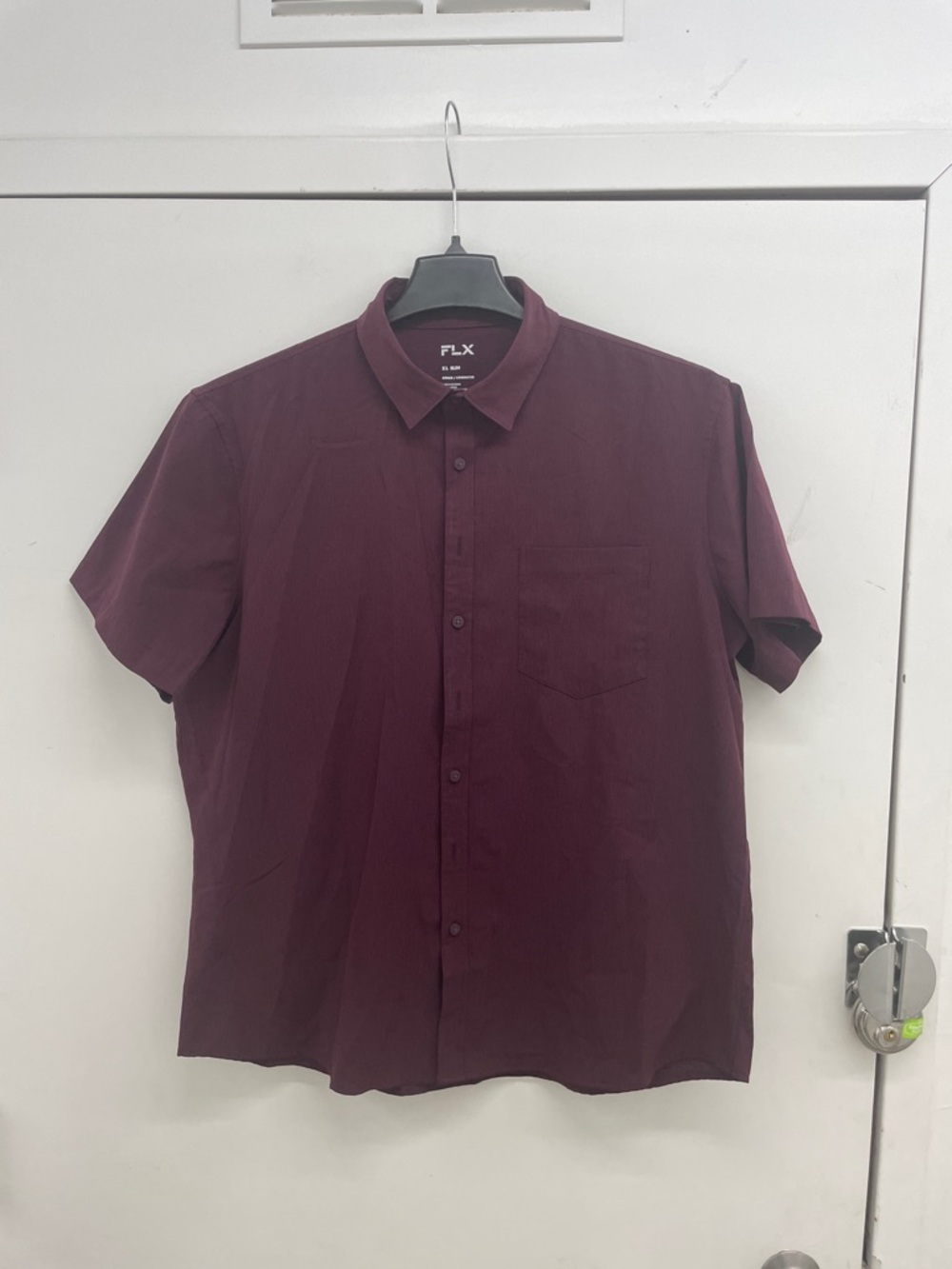 FLX Men's Short-Sleeve Button-Down Shirt in Burgundy